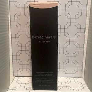 ⚡️brand new⚡️ Bareminerals barepro cashmere